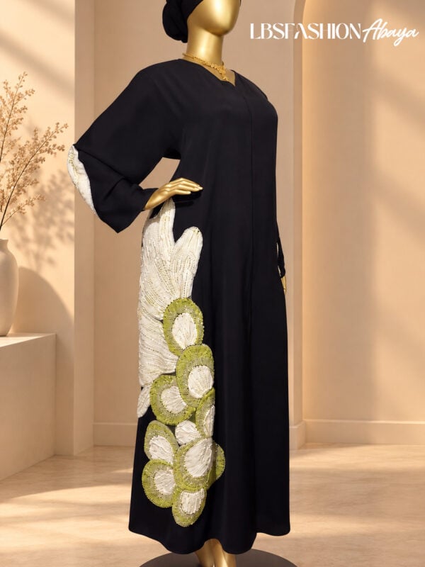 Luxe Arabic Black Abaya 014
