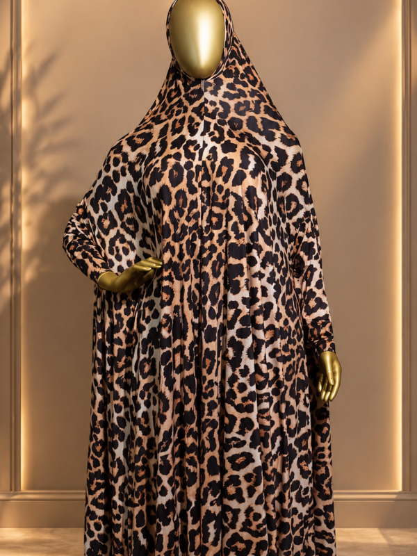 LUXE PRAYER KIMAAR 001