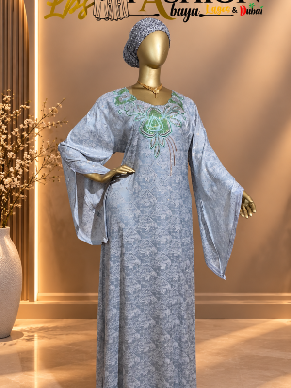 LBS LUXE SIGNATURE ABAYA 011